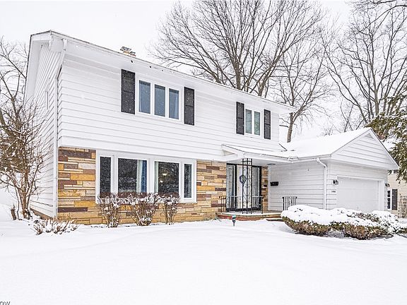 2nd image of 21050 Fairmount Blvd