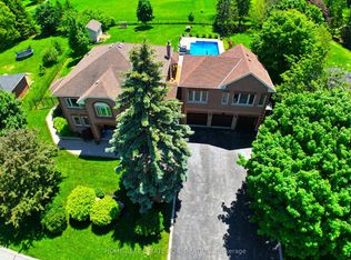 14 Hawthorne Rd, Mono, ON L9W6G7