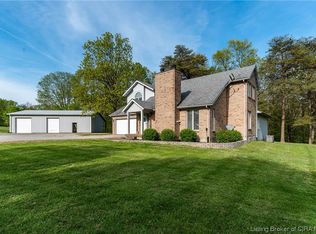 1615 Ballou Rd, Floyds Knobs, IN 47119