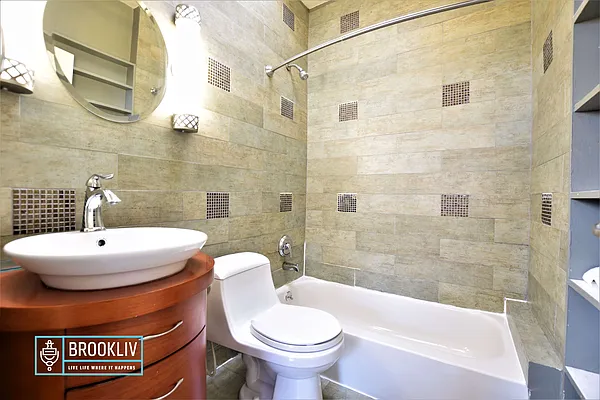 Rented by null | media 12