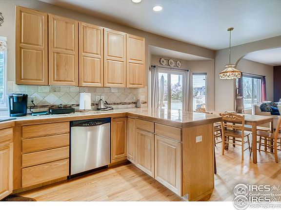 4th image of 301 Teal Ct