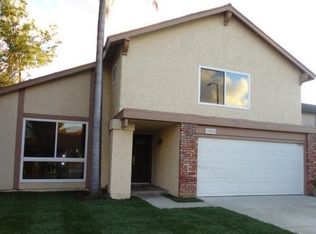 19806 Blythe St, Winnetka, CA 91306