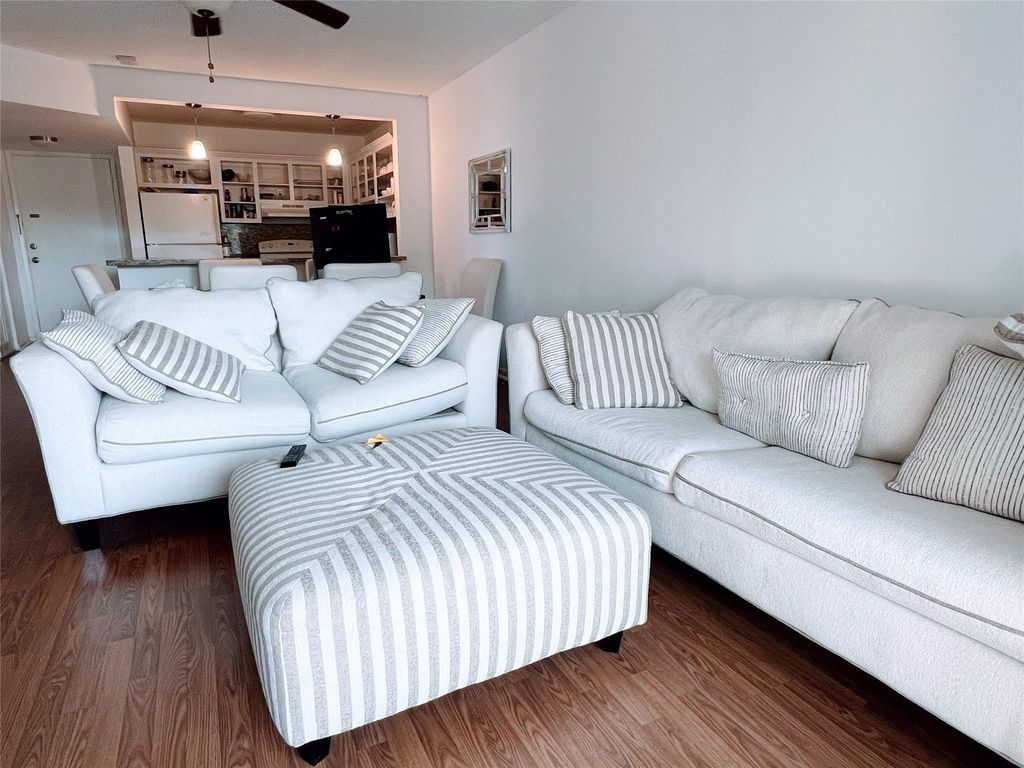 259 S CYPRESS Road #542, photo 7