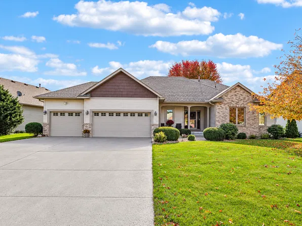 2350 Quail Creek Pkwy NE, Blaine, MN 55449