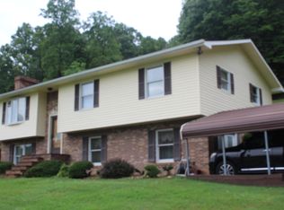 101 Mustang Dr, Honaker, VA 24260