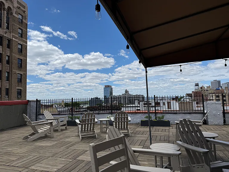 114 Clinton St #4D — Photo 17