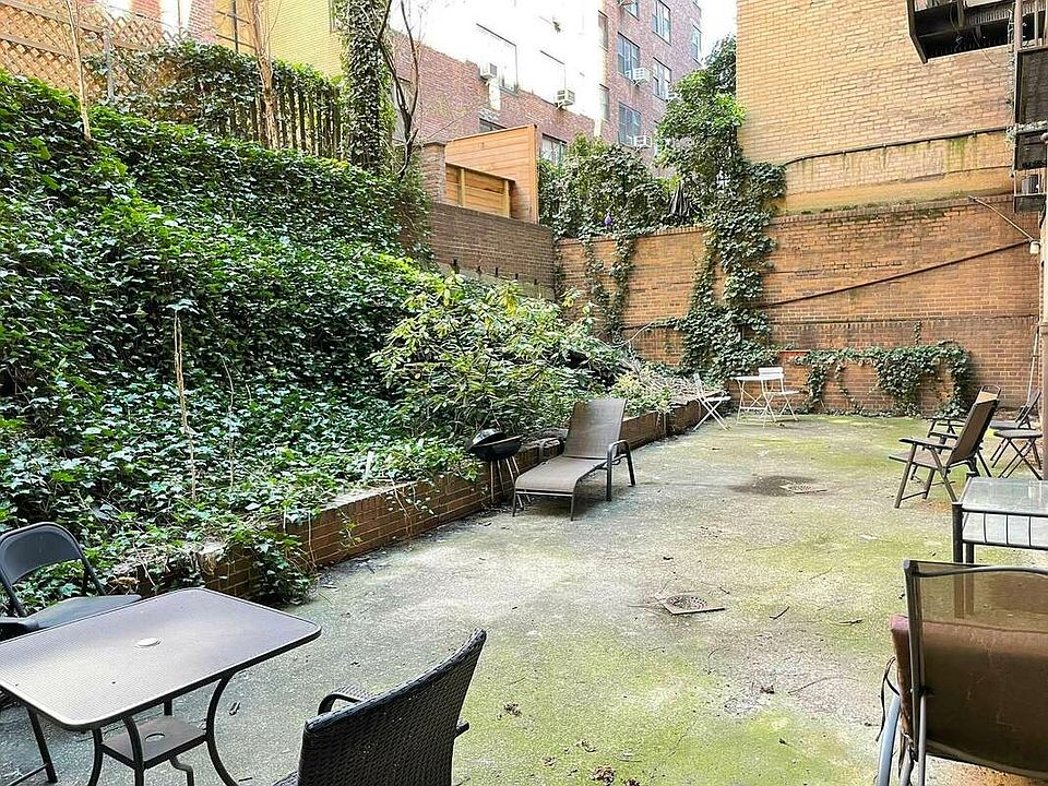 1st image of 153 E 88th St #Gg