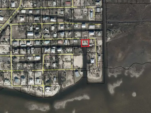 190 8th Ave E, Horseshoe Beach, FL 32648