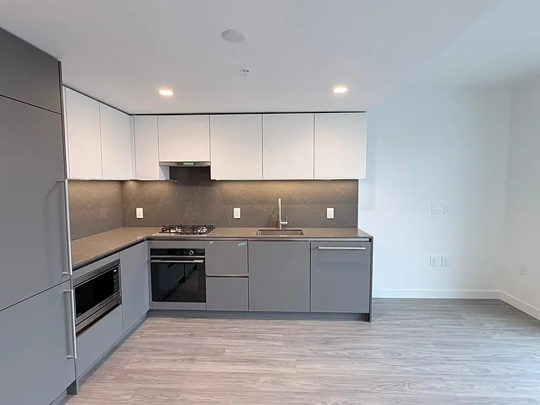 2135 Springer Ave #1503 — Photo 3