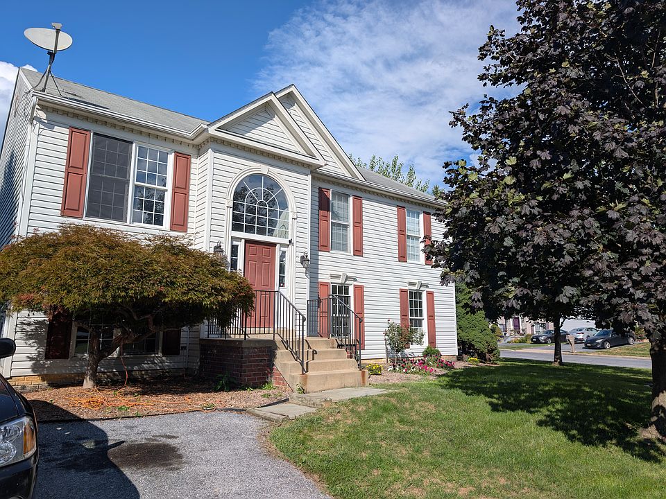 212 Silverstone Dr.