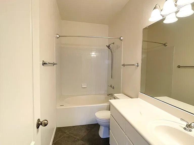 1411 E Orangewood Ave #205 — Photo 8