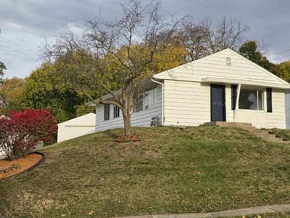 2nd image of 222 Skylark Dr