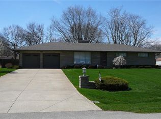 818 N Mount Dora Ln, Indianapolis, IN 46229