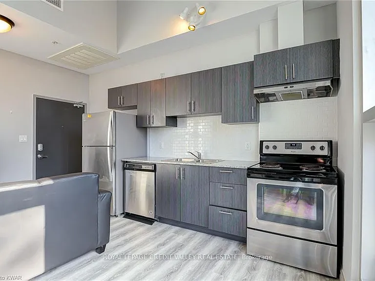 275 Larch St #F104 — Photo 6