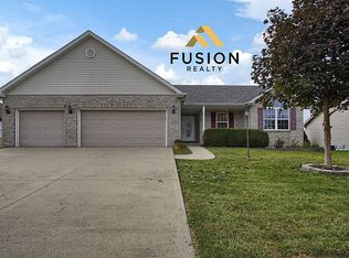 127 George Bush Blvd, Troy, IL 62294