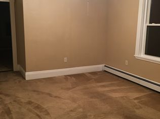 37 Buffum St, Salem, MA 01970