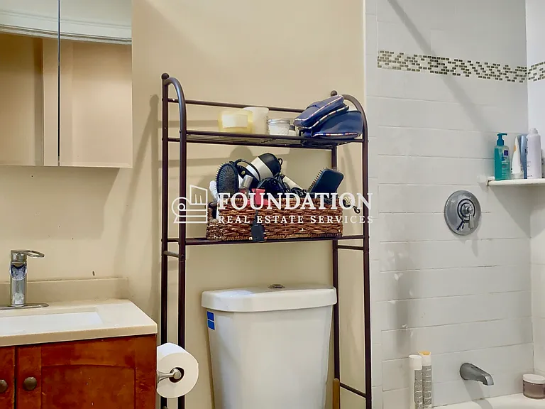 11 Sparhawk St #4 — Photo 10