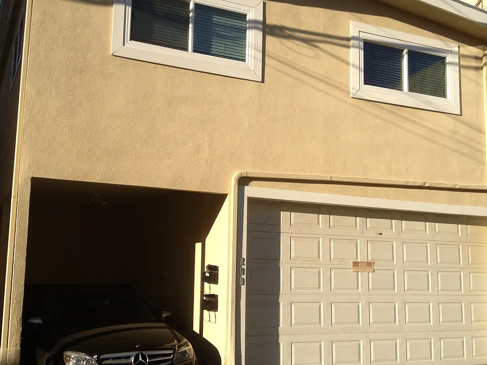 Unit Front