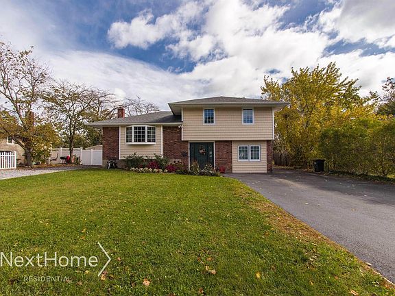 2nd image of 61 Howell Dr