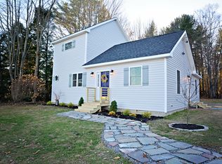 995 Hotel Rd, Auburn, ME 04210