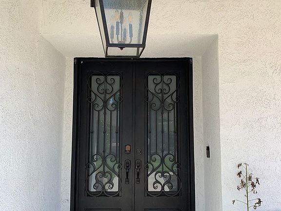 2nd image of 41654 Lori Ln