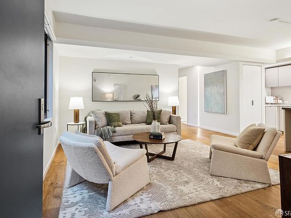 4th image of 400 Grove St Unit 209