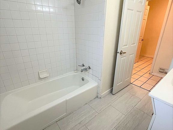 5th image of 778 N 300 W APT 10