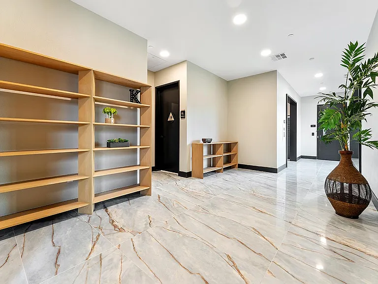 4064 E Live Oak Ave — Photo 12