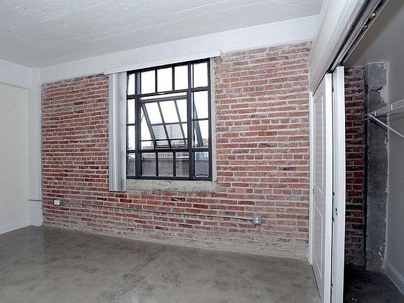 2nd image of 1323 Broadway St APT 4A