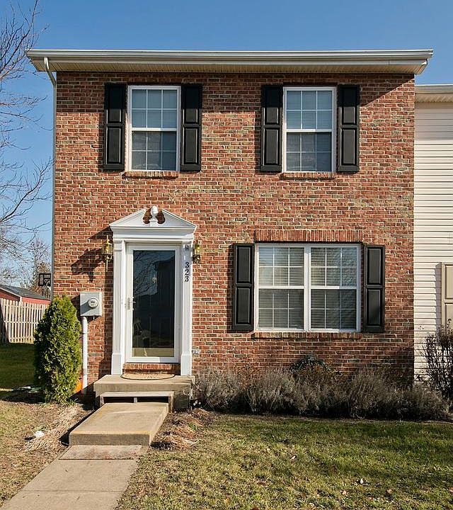 1st image of 323 Surrey Club Ln