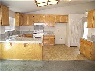 5th image of 2747 Malik Dr