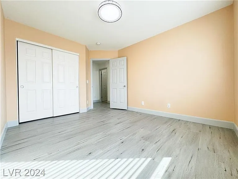 6596 Polonius Ct — Photo 30
