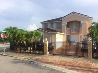 15165 SW 20th Ln, Miami, FL 33185