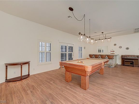 5th image of 3240 W Arby Ave