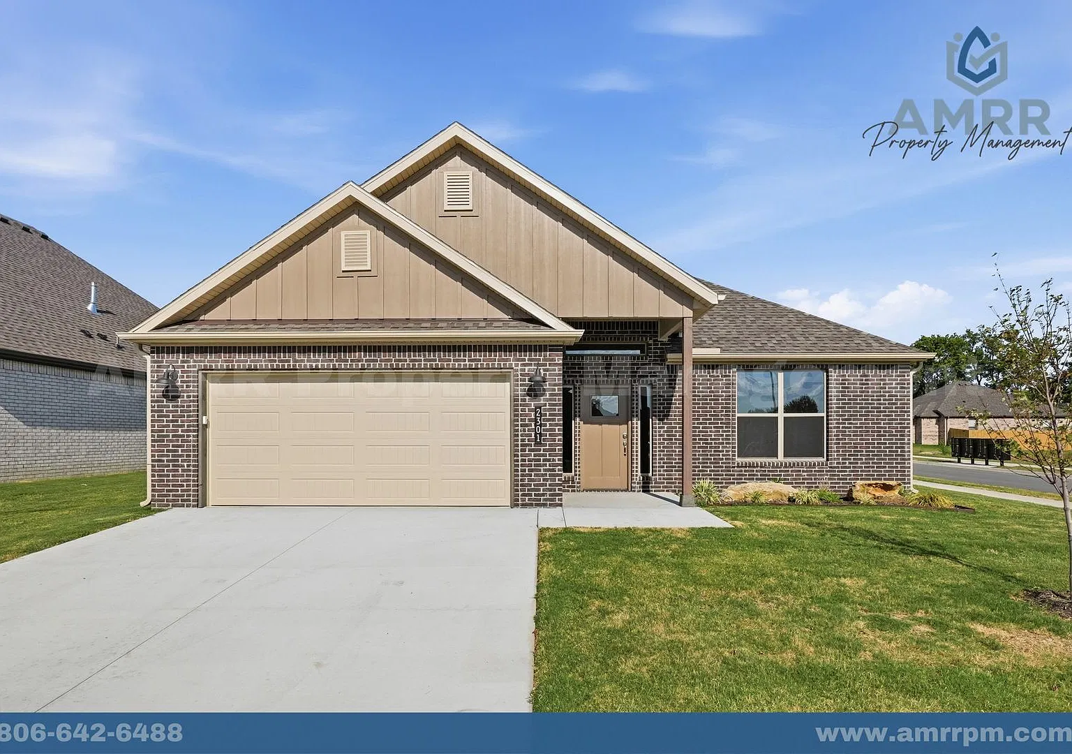 New Beginning Start with AMRR: Spacious 4-Bedroom, 2-Bath Home in Heritage Ranch Siloam Springs — Photo 1