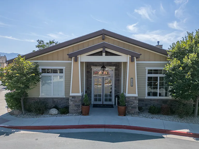 Aldara Apartments — Photo 62