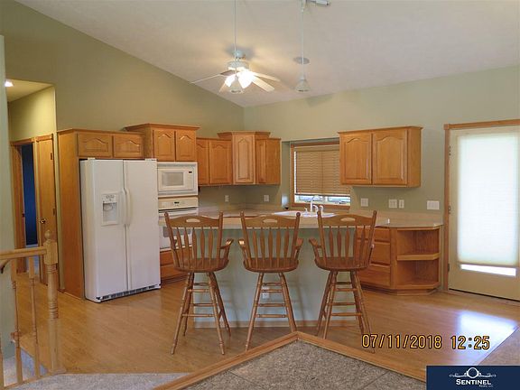 5th image of 1614 Shamrock Blvd