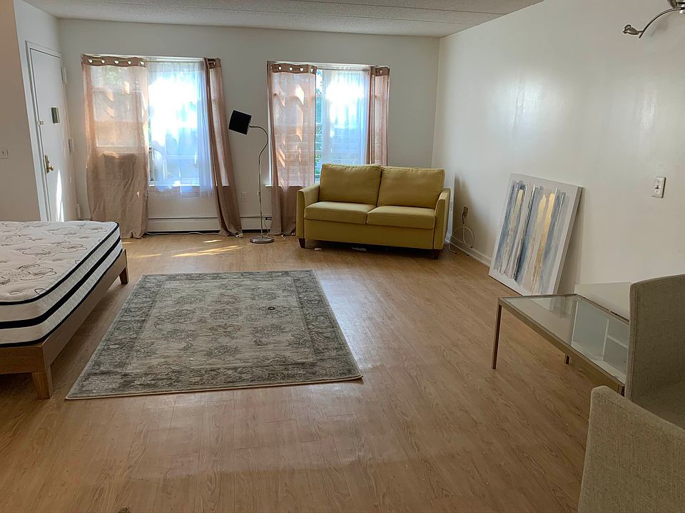 1st image of 115 W 117th St #212