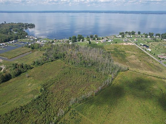2nd image of 2 Hitchcock Point Rd Lot 2