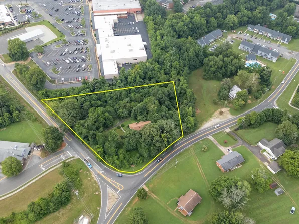 1704 Orange Grove Rd, Hillsborough, NC 27278