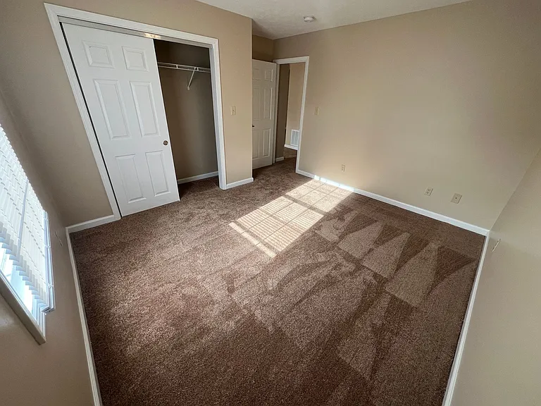 The Gables Apartments — Photo 10