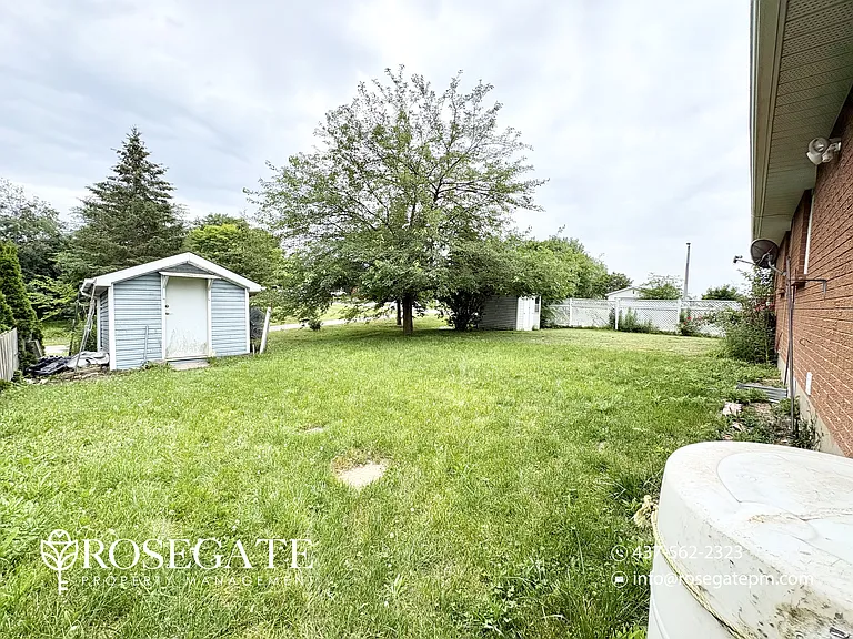 23 Woodland Dr #1 — Photo 17