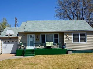1222 Pinecrest Ave, Garden City, KS 67846