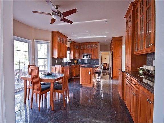 KITCHEN #1