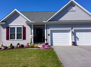13 Greystone Ln, Gordonville, PA 17529