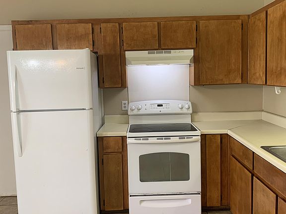 3rd image of 920 Mandarin Dr #920
