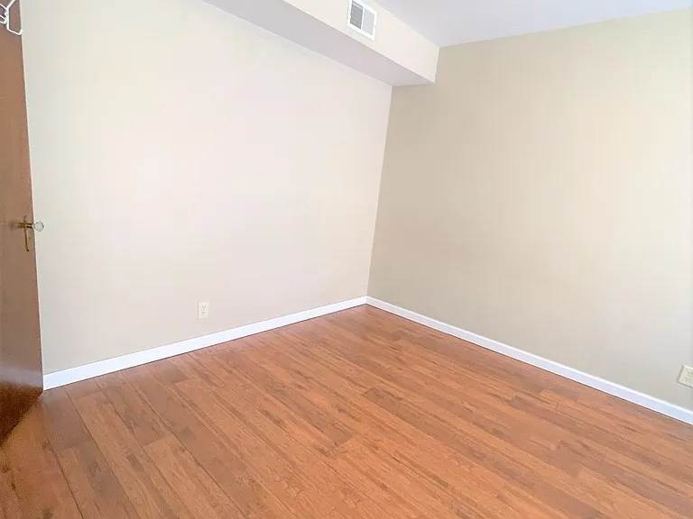 5712 Phillips Ave #B9 — Photo 90