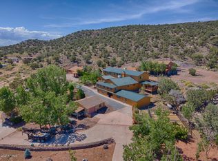 9287 Pine Ln, Snowflake, AZ 85937