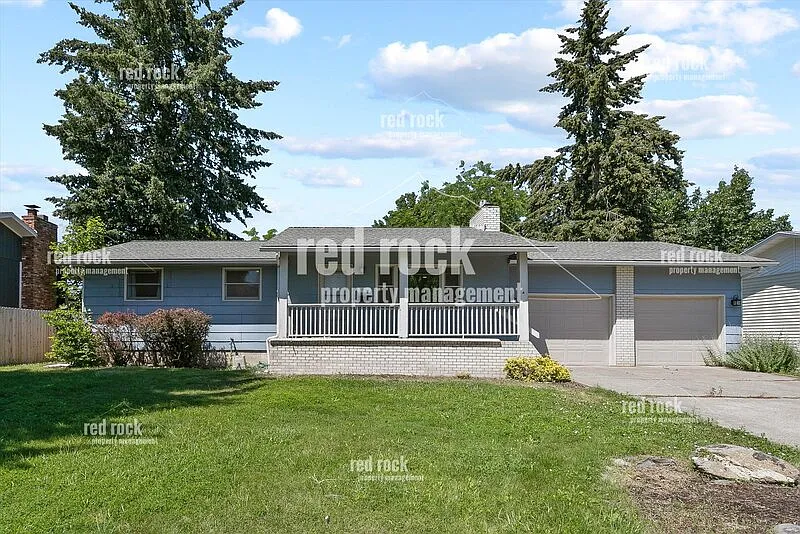 5 bed, 3.0 bath, 2268 sqft, $2,800 — Photo 1