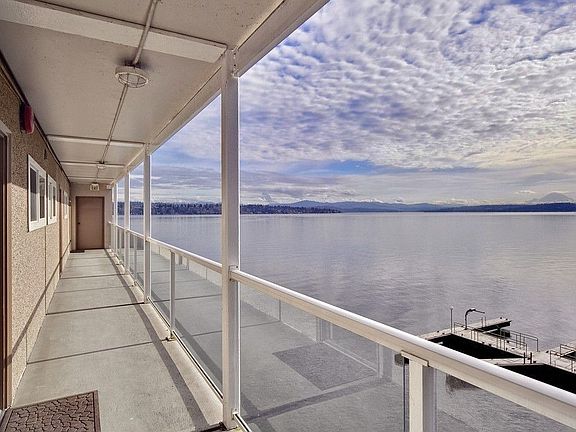 3rd image of 1800 43rd Ave E APT 307